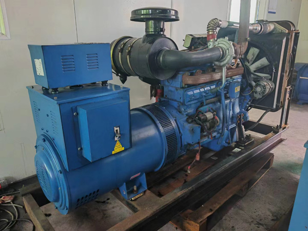湖口100kW柴油发电机组使用多级机油有哪些优缺点？